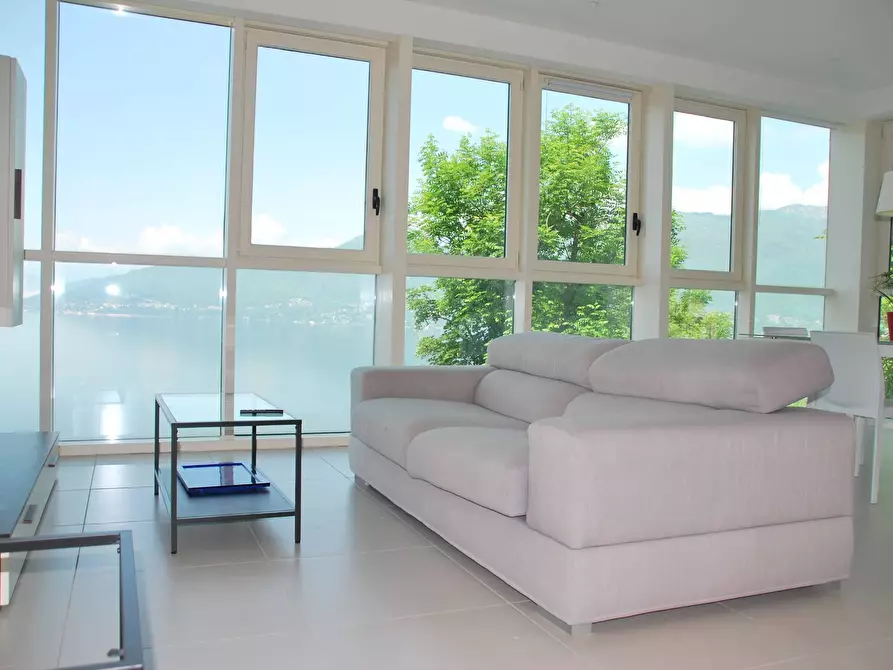 Immagine 25 di Appartamento in vendita  in VIA GERMIGNAGA 1 a Luino