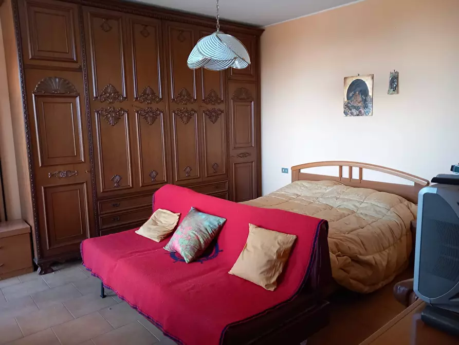 Immagine 15 di Casa semindipendente in vendita  in VIA VERDI 1 a Cadrezzate Con Osmate