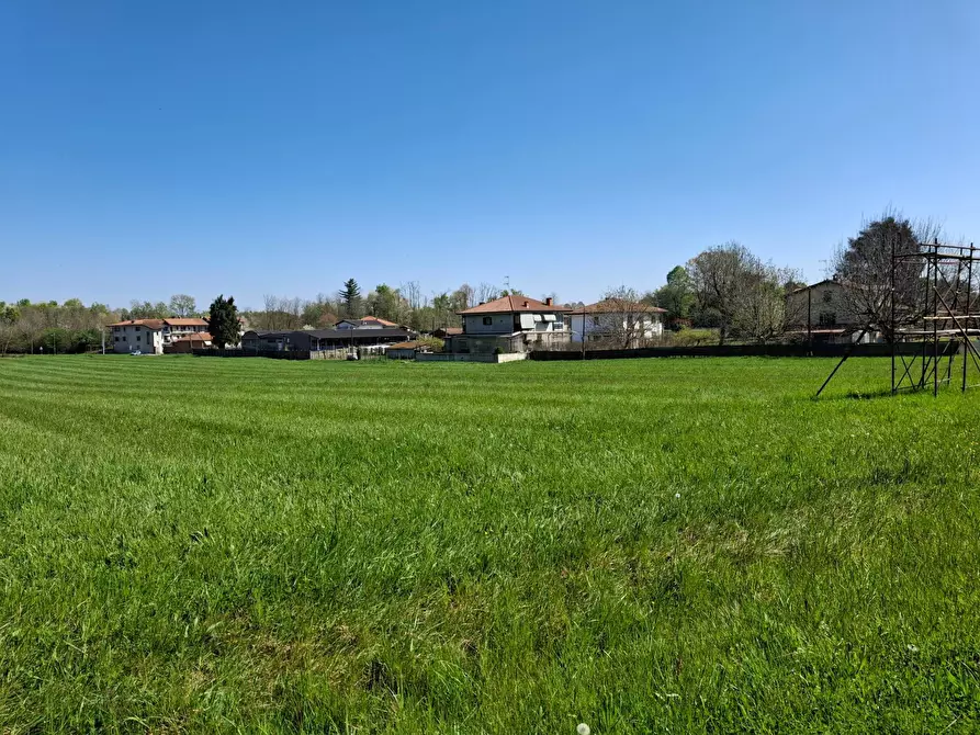 Immagine 3 di Terreno residenziale in vendita  in VIA LEOPARDI a Agrate Conturbia