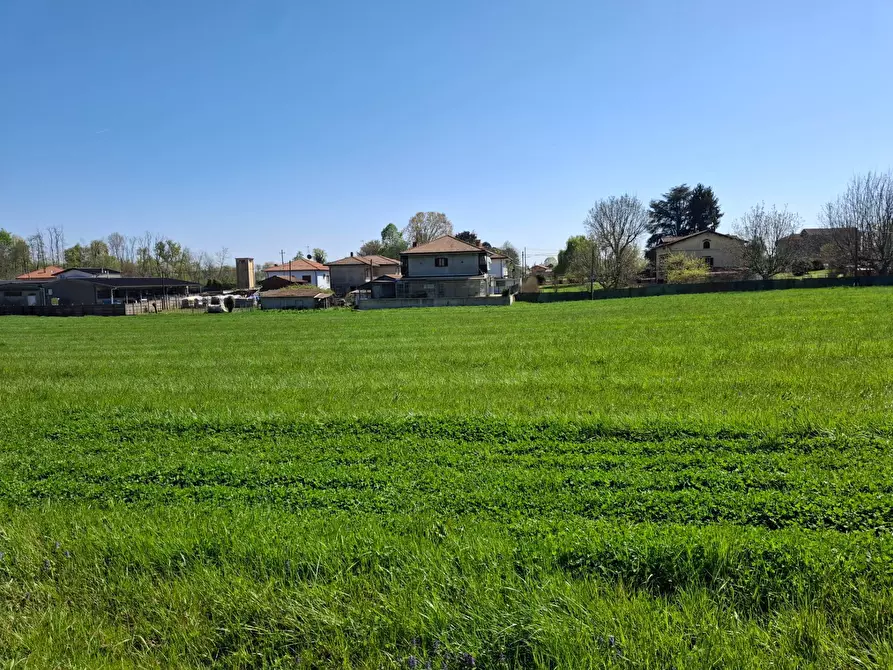 Immagine 28 di Terreno residenziale in vendita  in VIA LEOPARDI a Agrate Conturbia