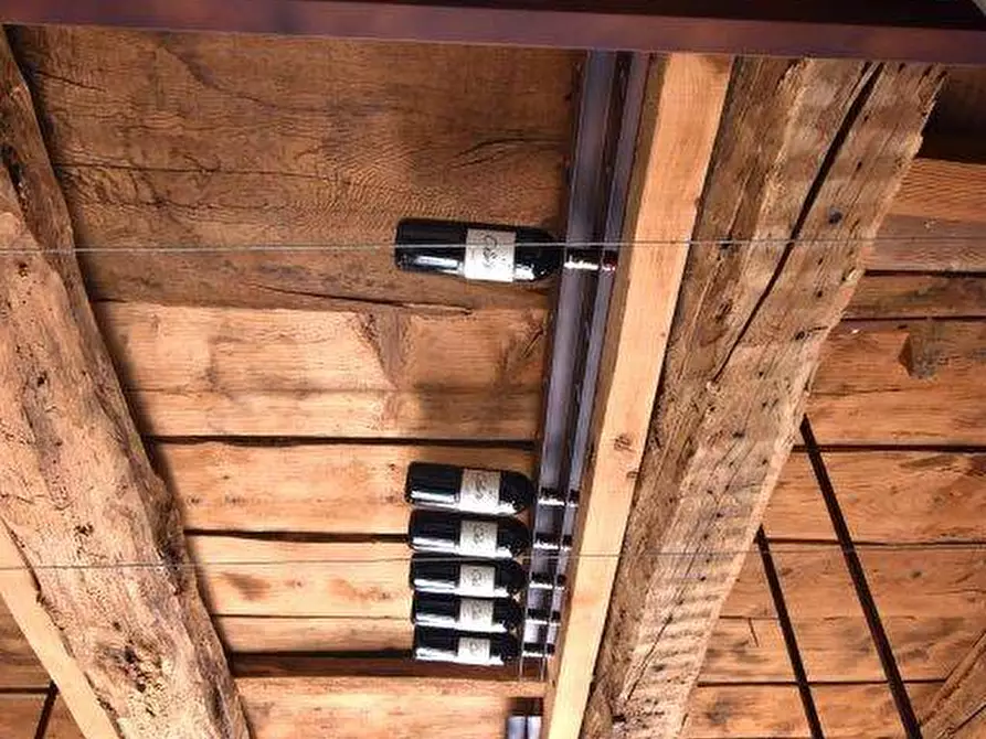 Immagine 29 di Attività commerciale in vendita  in piazza Matteotti a Laveno-Mombello