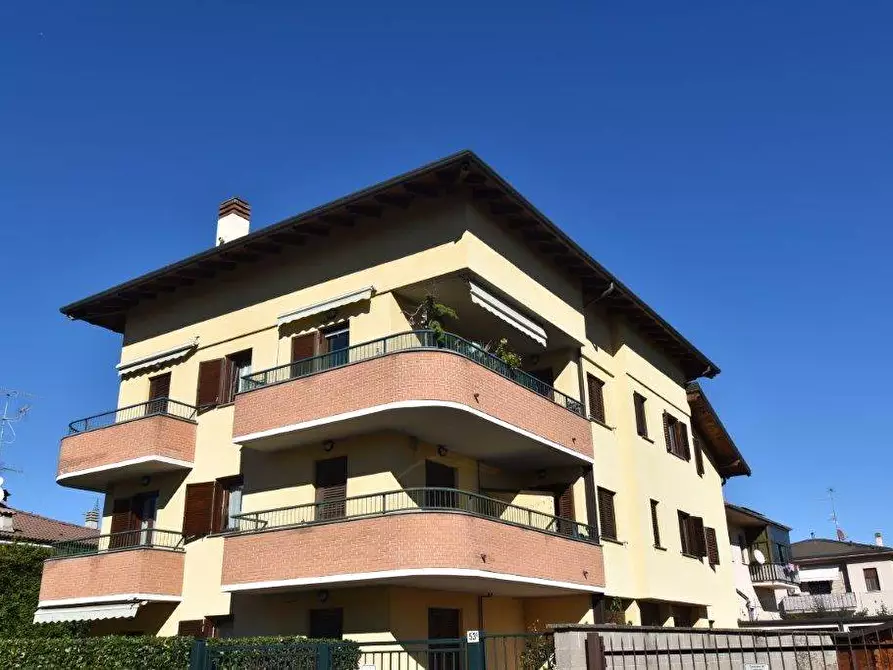 Immagine 2 di Appartamento in vendita  in VIA POGDORA 54 a Legnano