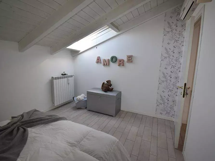 Immagine 15 di Appartamento in vendita  in VIA POGDORA 54 a Legnano