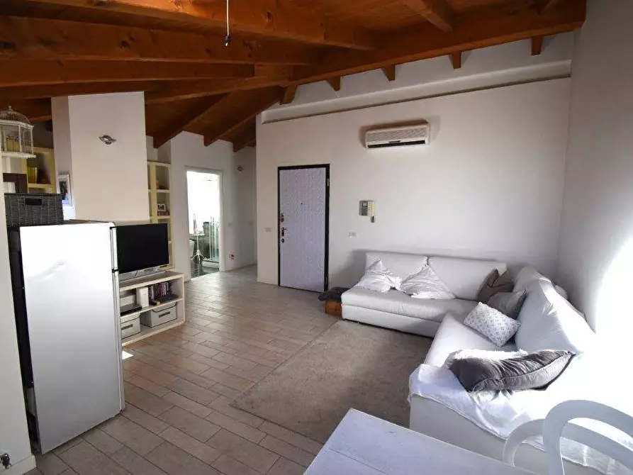 Immagine 3 di Appartamento in vendita  in VIA POGDORA 54 a Legnano