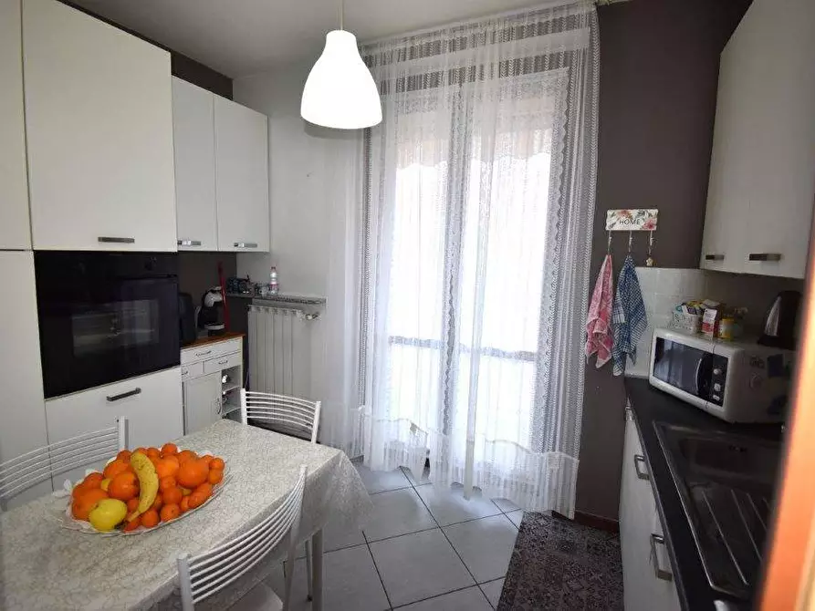 Immagine 13 di Appartamento in vendita  in via BOLZANO 11A a Gemonio