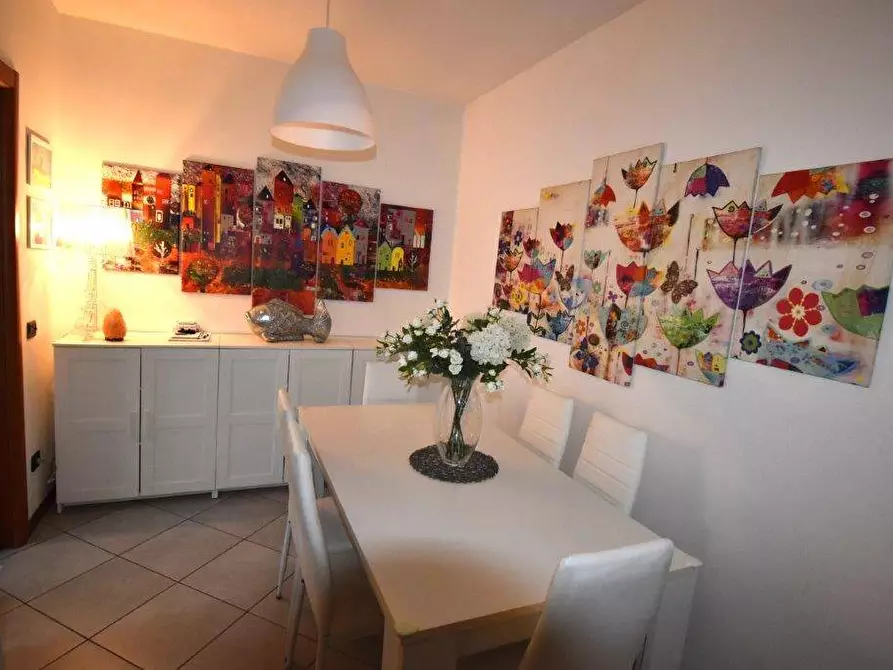 Immagine 8 di Appartamento in vendita  in via BOLZANO 11A a Gemonio