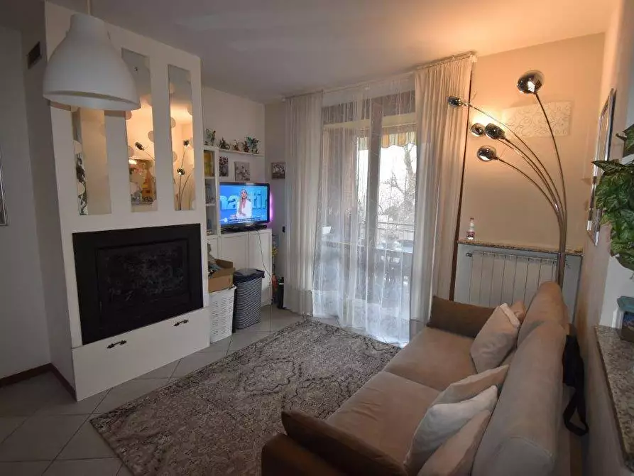 Immagine 6 di Appartamento in vendita  in via BOLZANO 11A a Gemonio