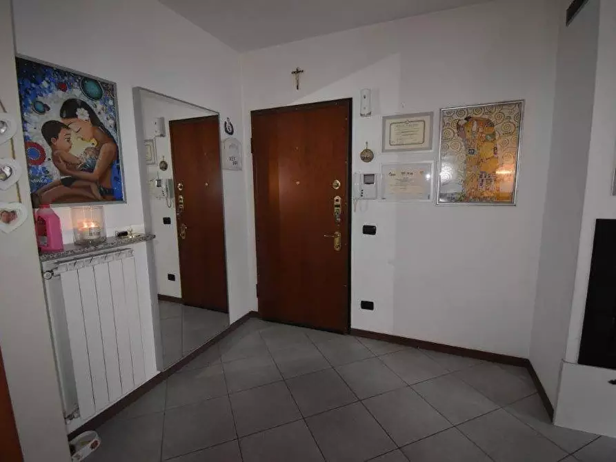 Immagine 4 di Appartamento in vendita  in via BOLZANO 11A a Gemonio