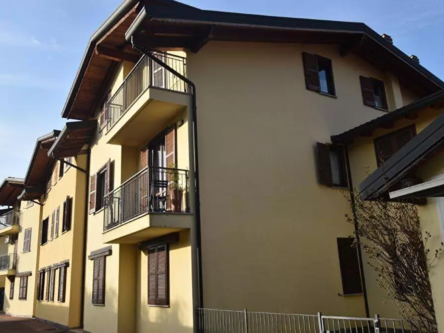 Immagine 21 di Appartamento in vendita  in via BOLZANO 11A a Gemonio