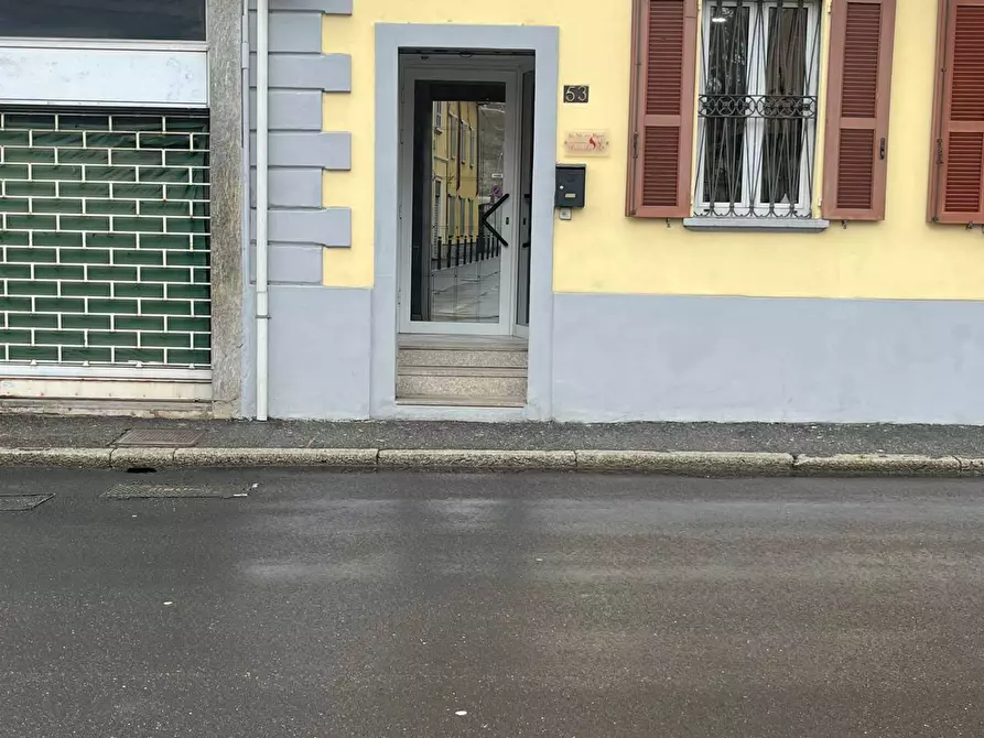 Immagine 4 di Locale commerciale in affitto  in via Roma 53 a Gorla Minore