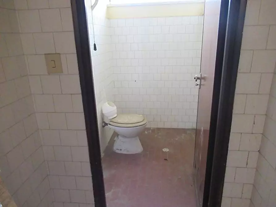 Immagine 8 di Appartamento in vendita  in via del circuito a Pescara