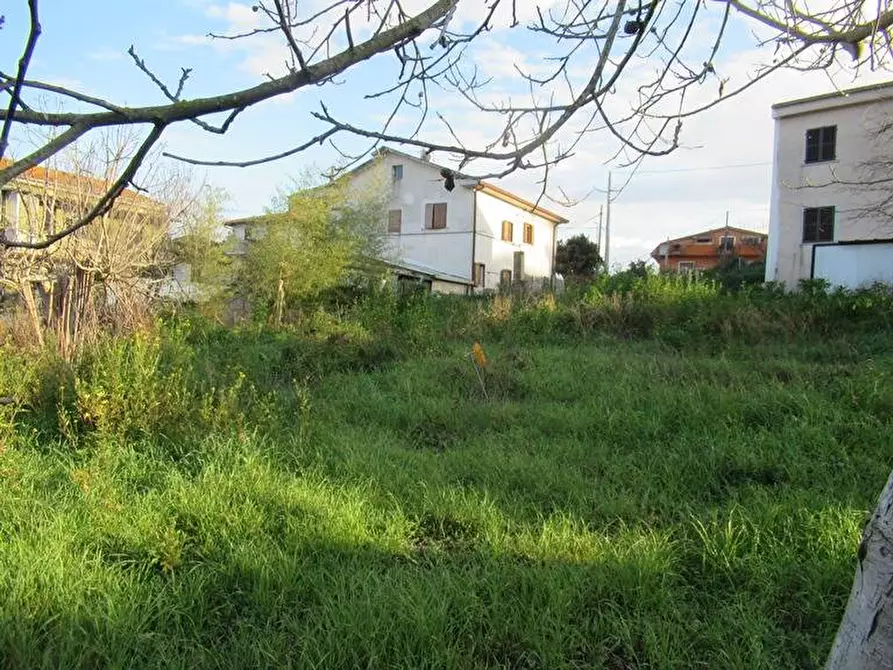 Immagine 4 di Terreno residenziale in vendita  in VIA GABRIELE D'ANNUNZIO a Cepagatti