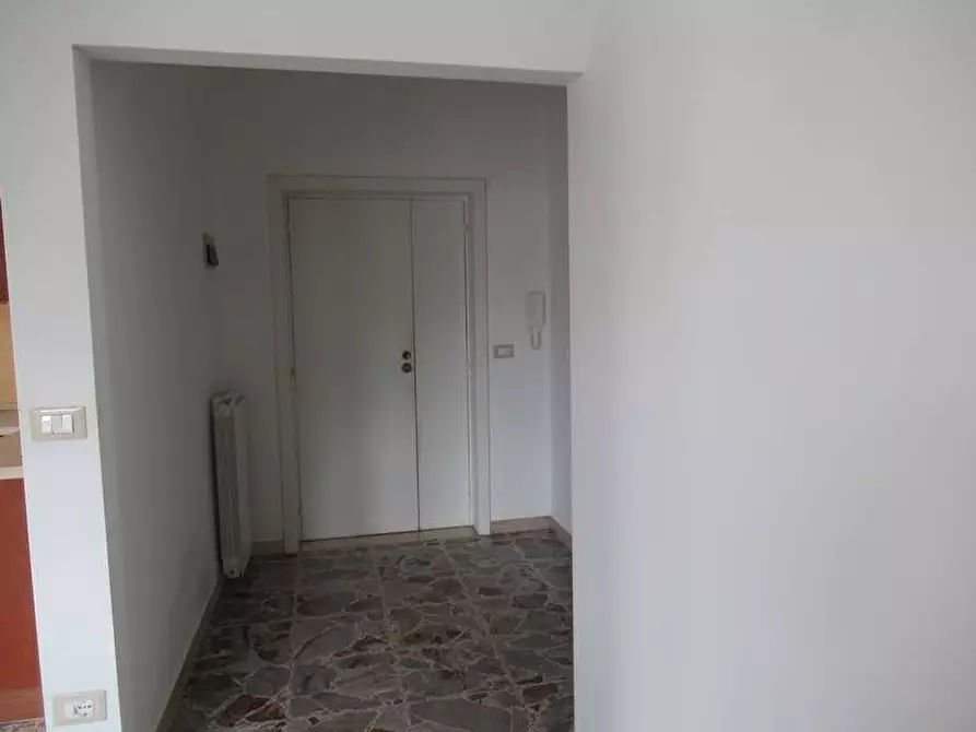 Immagine 5 di Appartamento in affitto  in via parigi a Spoltore