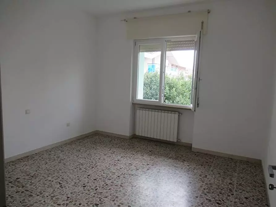 Immagine 14 di Appartamento in affitto  in via parigi a Spoltore