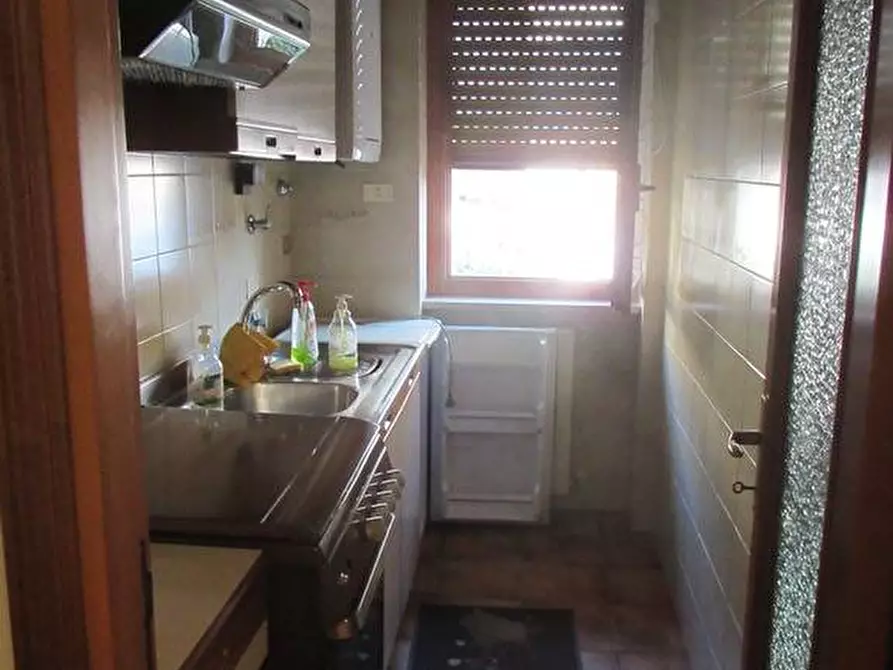 Immagine 17 di Casa semindipendente in vendita  in VIA FONTE ROMANA a Pescara