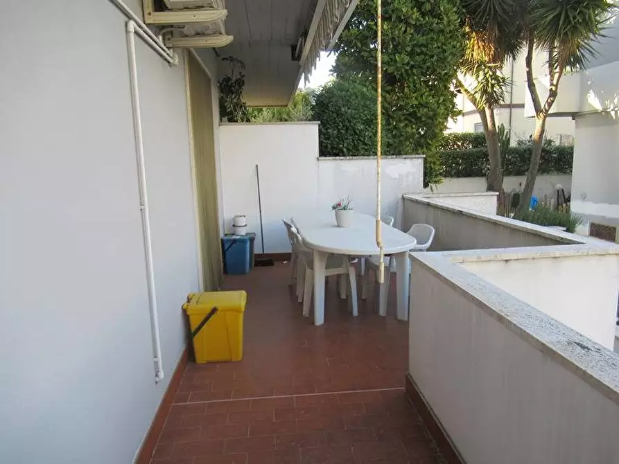 Immagine 18 di Casa semindipendente in vendita  in VIA FONTE ROMANA a Pescara