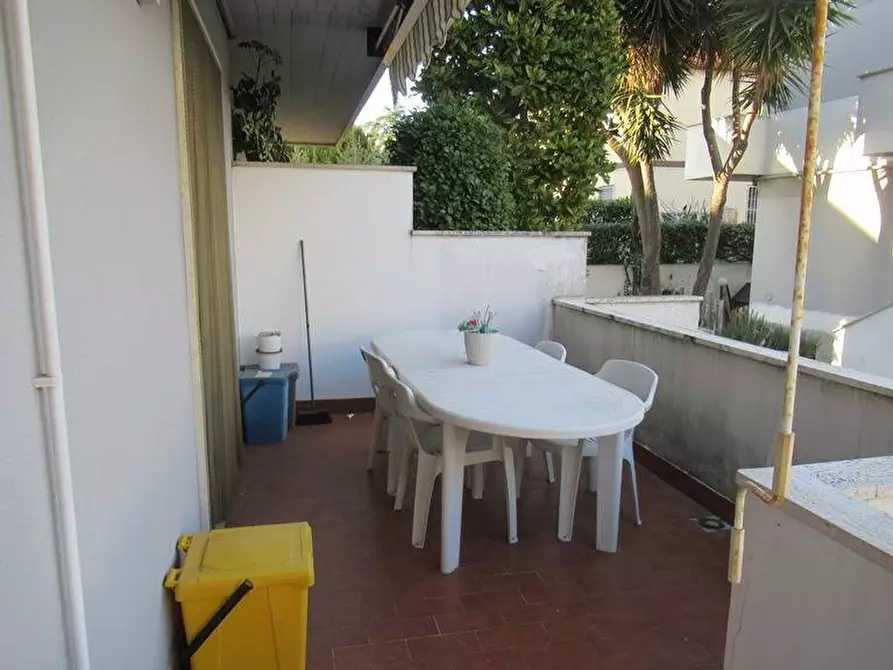 Immagine 19 di Casa semindipendente in vendita  in VIA FONTE ROMANA a Pescara