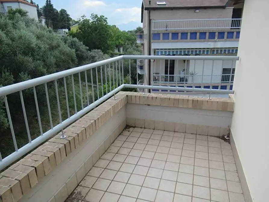 Immagine 5 di Appartamento in vendita  in VIA DEL MATTATOIO VECCHIO a Spoltore