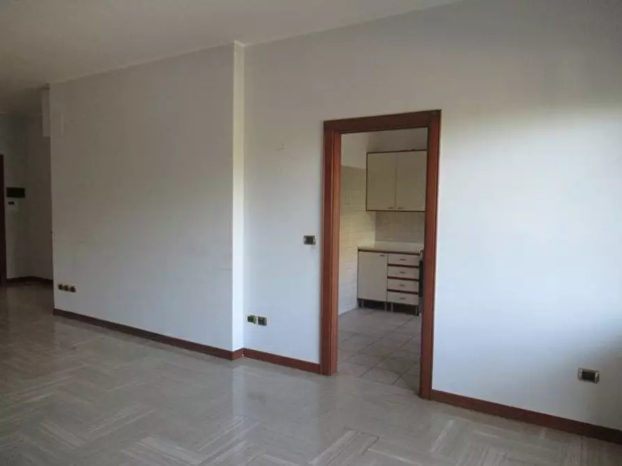 Immagine 2 di Appartamento in affitto  in via gioberti a Pescara