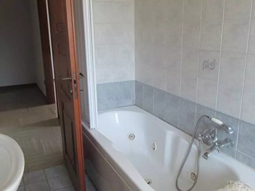 Immagine 24 di Appartamento in affitto  in via gioberti a Pescara