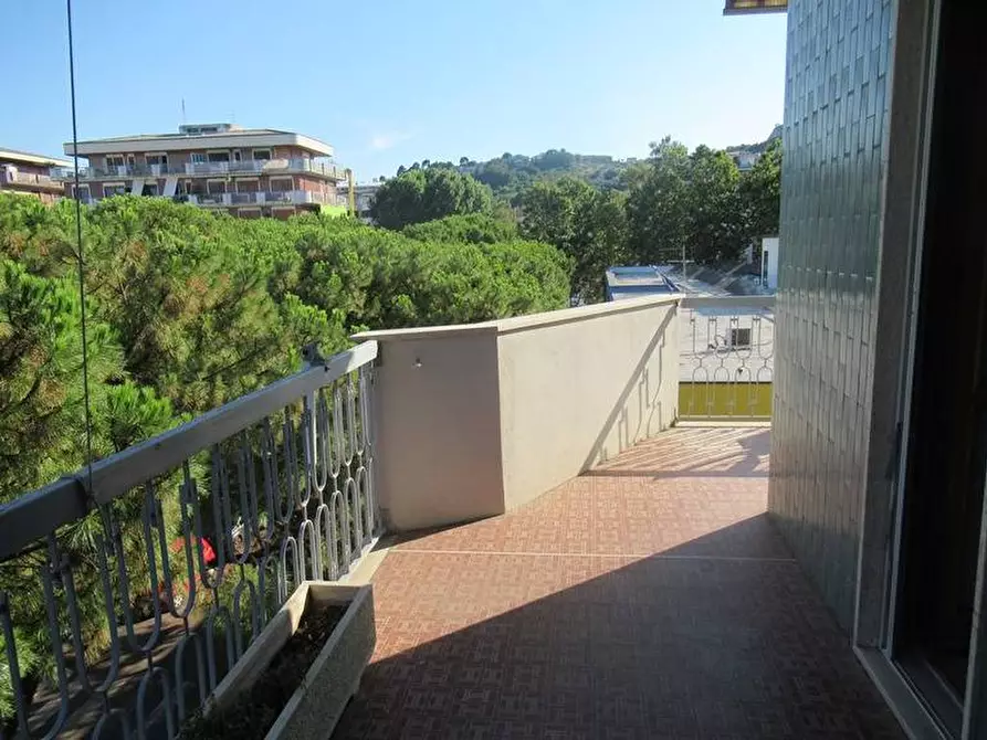 Immagine 26 di Appartamento in affitto  in via gioberti a Pescara