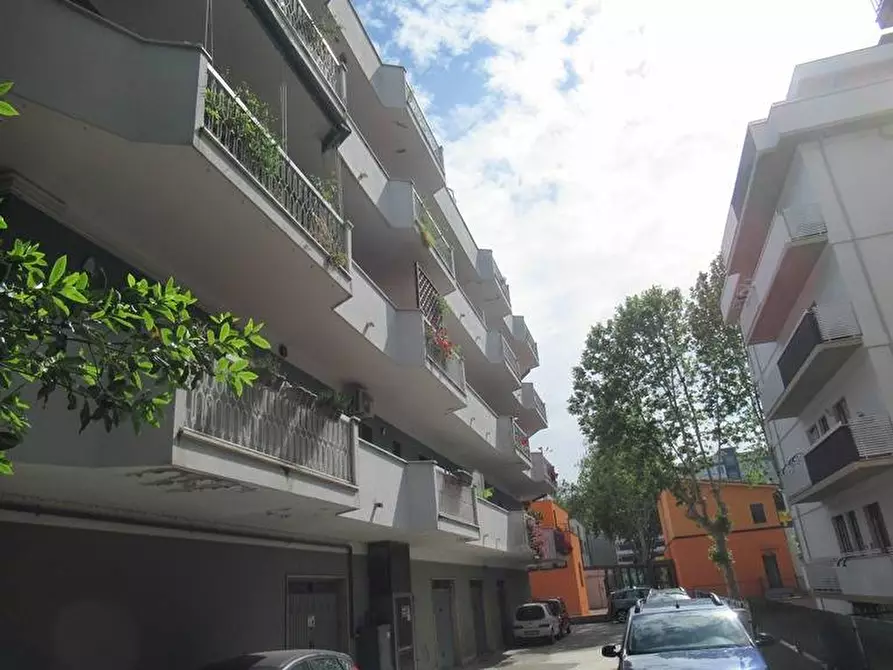 Immagine 34 di Appartamento in affitto  in via gioberti a Pescara