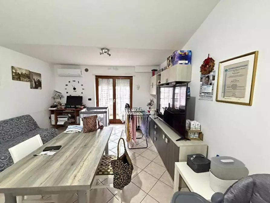 Immagine 4 di Appartamento in vendita  in via tirino a Spoltore