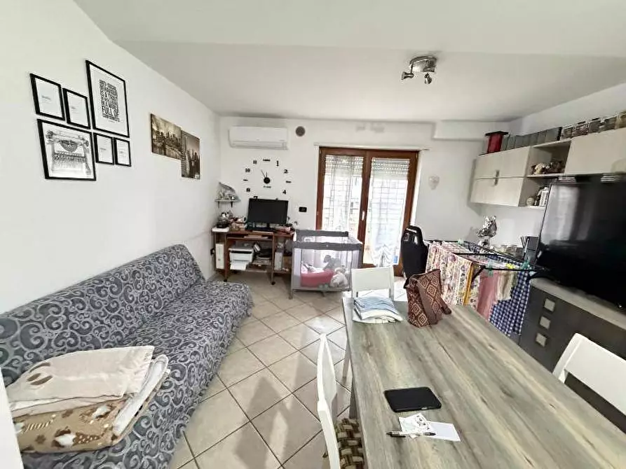 Immagine 5 di Appartamento in vendita  in via tirino a Spoltore