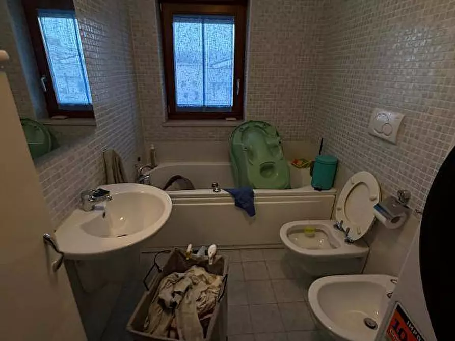 Immagine 11 di Appartamento in vendita  in via tirino a Spoltore