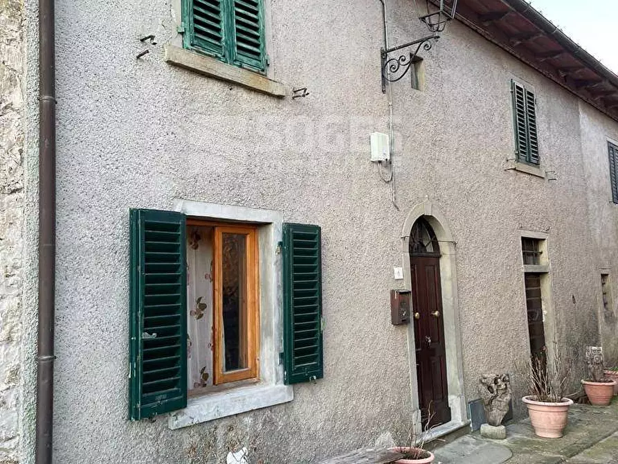 Immagine 1 di Appartamento in vendita  in Loc. Casale a Loro Ciuffenna