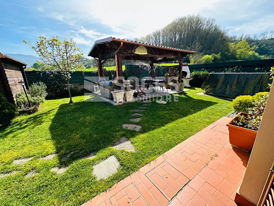 Immagine 1 di Villa in vendita  in Via Foracava a Castelfranco Piandiscò