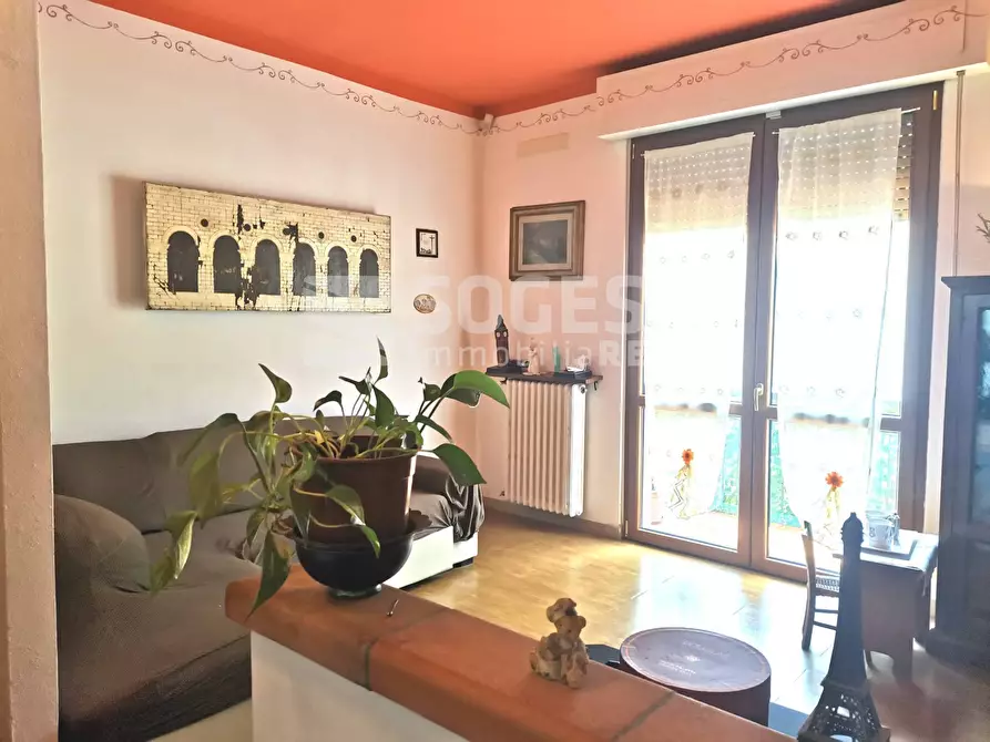 Immagine 1 di Appartamento in vendita  in VIA Petrarca 66 a Londa