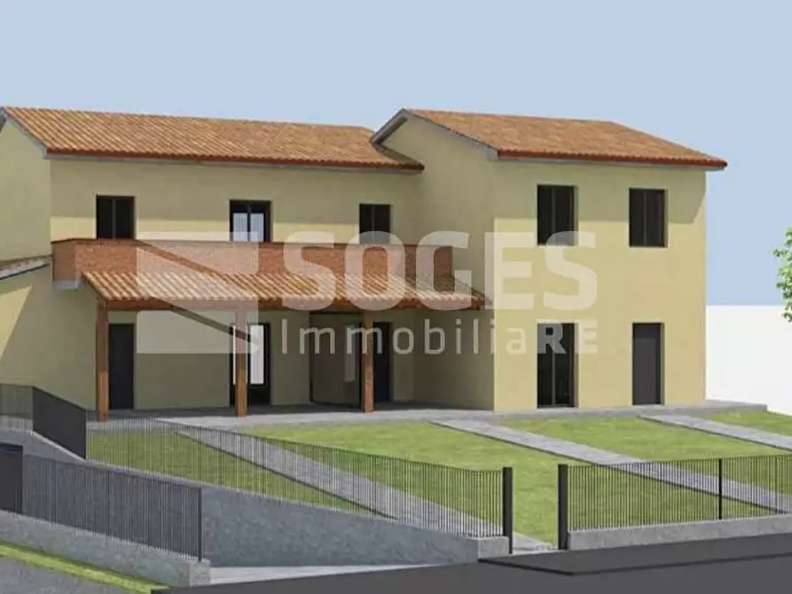 Immagine 3 di Appartamento in vendita  in via emilio giorgi a Bucine