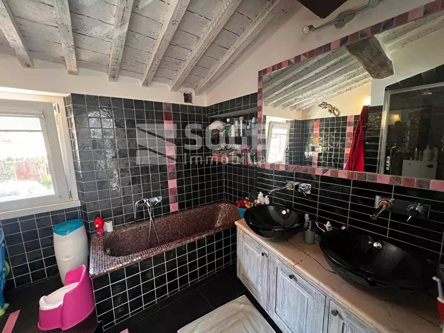 Immagine 10 di Appartamento in vendita  in Via Sagginalese a Borgo San Lorenzo