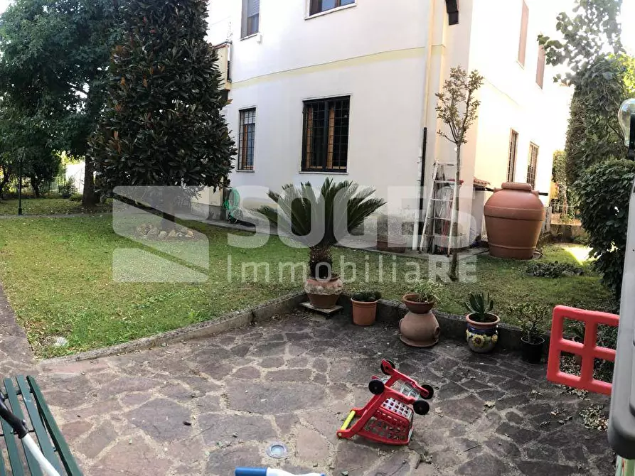 appartamento in vendita a Reggello in zona Ciliegi