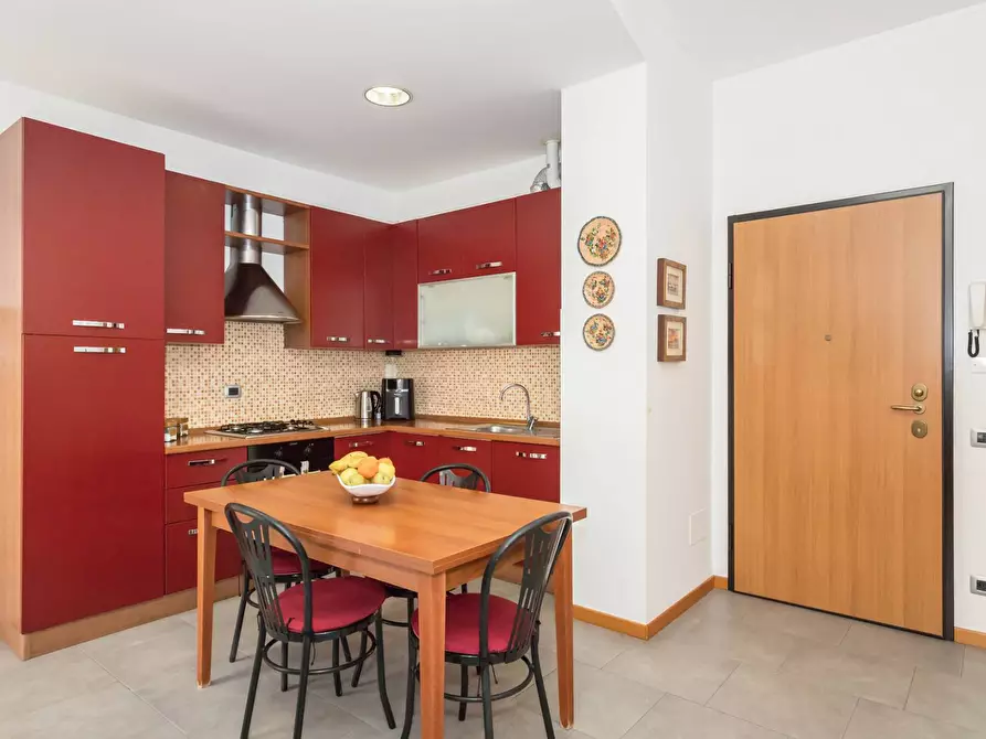 Immagine 2 di Appartamento in affitto  in Via Alberico Da Rosciate 28 a Bergamo