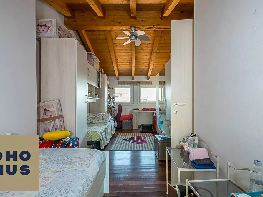 Immagine 15 di Appartamento in vendita  in Via IV Novembre 3 a Seriate