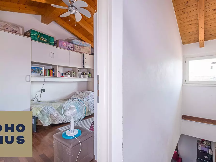 Immagine 13 di Appartamento in vendita  in Via IV Novembre 3 a Seriate