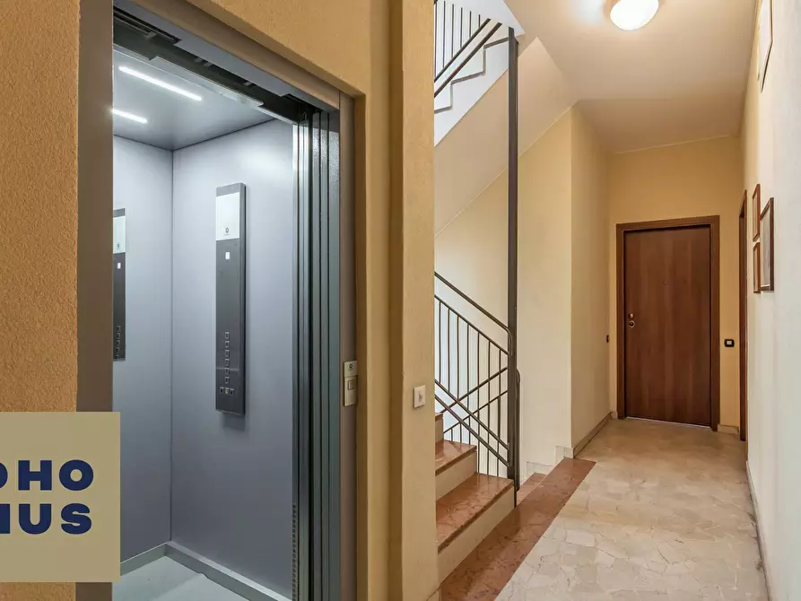 Immagine 19 di Appartamento in vendita  in Viale Repubblica 35 a Crema