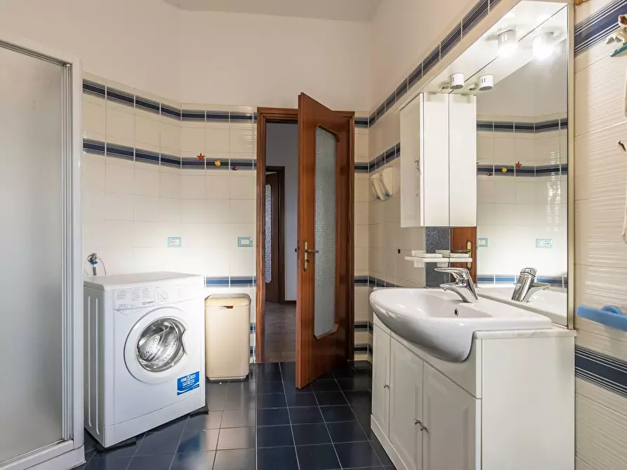 Immagine 15 di Appartamento in affitto  in via Rossini 9 a Azzano San Paolo