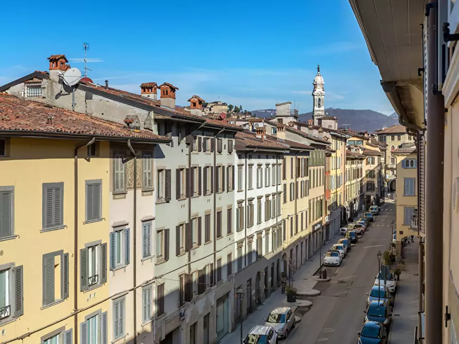 Immagine 6 di Appartamento in affitto  in VIA MORONI 65 a Bergamo