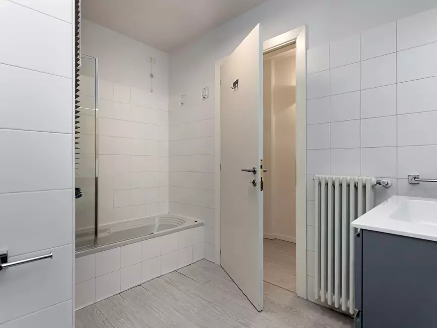 Immagine 18 di Appartamento in affitto  in VIA MORONI 65 a Bergamo
