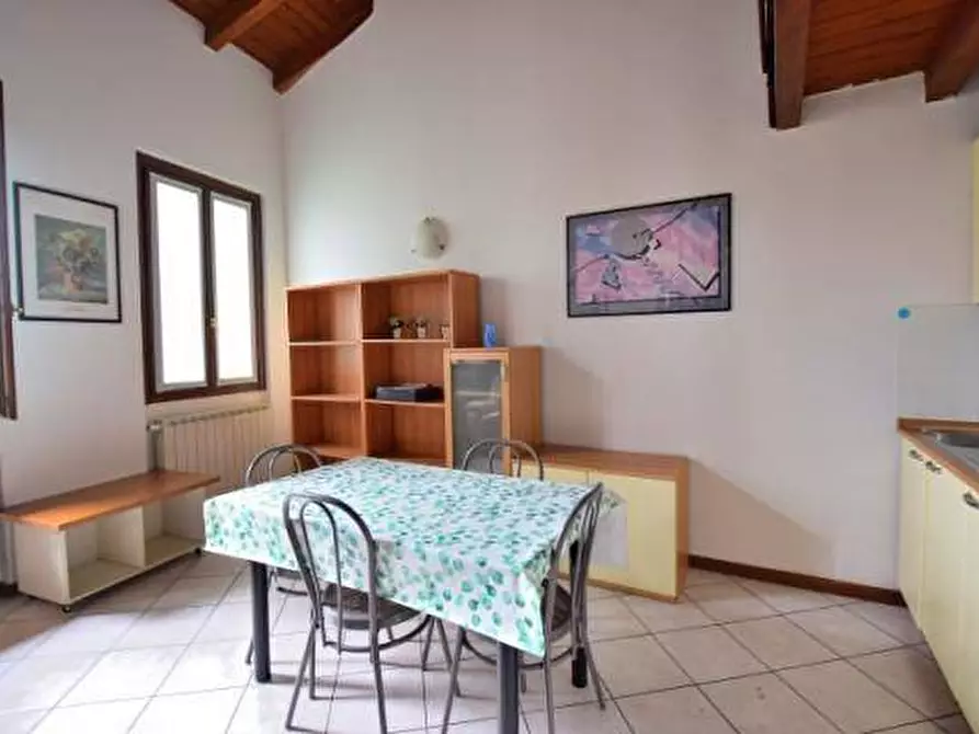 Immagine 4 di Appartamento in affitto  in via Torre 28 a Almenno San Bartolomeo