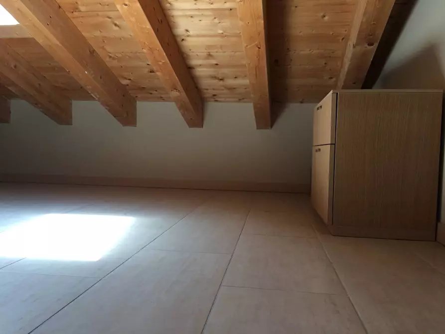 Immagine 10 di Appartamento in affitto  in Via Donizetti 16 a Dalmine
