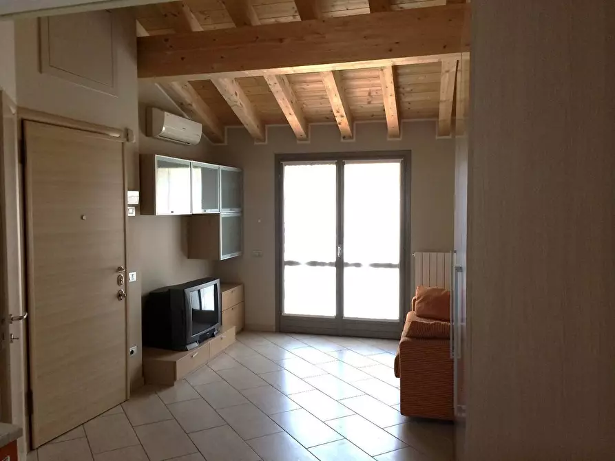 Immagine 5 di Appartamento in affitto  in Via Donizetti 16 a Dalmine