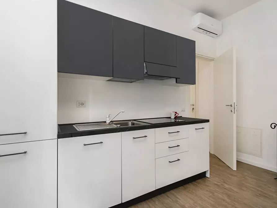 Immagine 7 di Appartamento in affitto  in via del Lapacano 13 a Bergamo