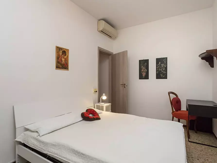 Immagine 11 di Appartamento in affitto  in via Venanzio 2 a Bergamo