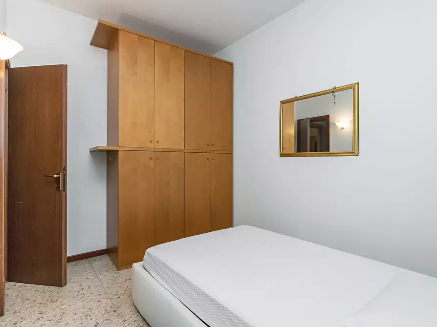 Immagine 17 di Appartamento in affitto  in via Venanzio 2 a Bergamo