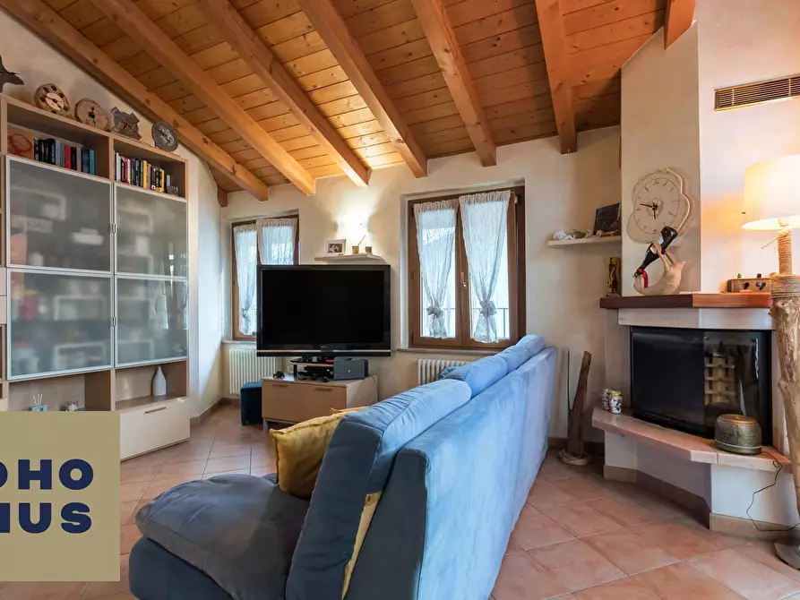 Immagine 4 di Appartamento in vendita  in Via Nino Rota 3 a Mozzo