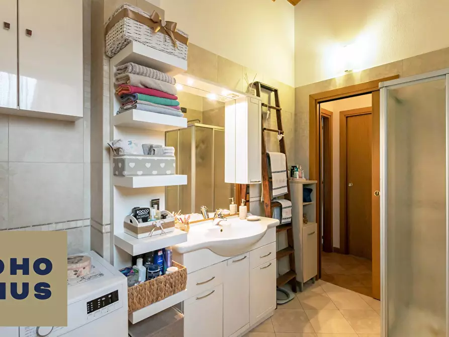 Immagine 16 di Appartamento in vendita  in Via Nino Rota 3 a Mozzo